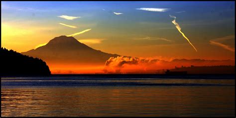 https://flic.kr/p/DCa2Yj | Mount Rainier from Gig Harbor | Mount Rainier from Sunrise Beach ...