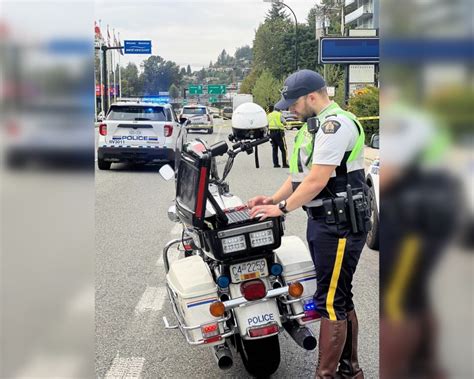 Man Dead After Being Struck By Bus In North Vancouver North Shore News