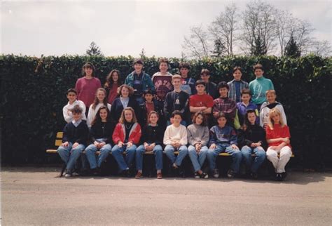 Photo de classe 4ème de 1992 Collège Jean Gay Copains d avant
