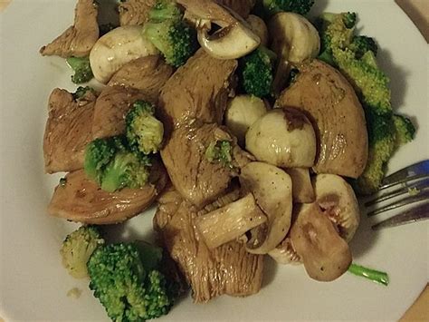 H Hnchen Teriyaki Mit Brokkoli Und Champignons Von Gordi Chefkoch