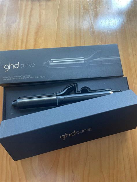 GHD Curve Soft Curl Tong With Tri Zone Technology 32mm Barrel Beauty