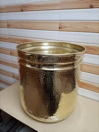 Natural Golden Brass Planter For Decorative At Rs 7150 Piece In