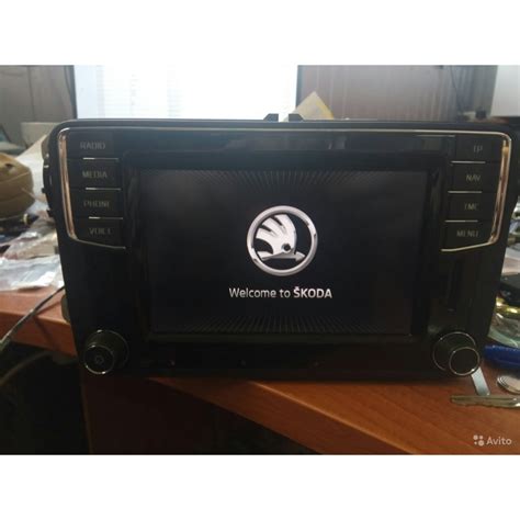 Магнитола мультимедиа skoda yeti 5L0035680 - Motors Gear