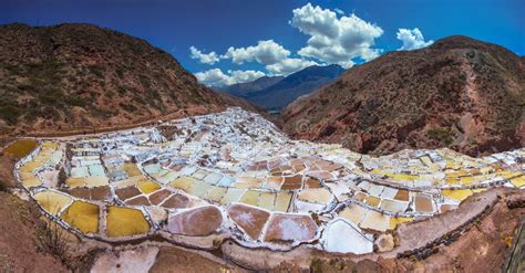 Salinas De Maras Spowodowany Przez Cz Owieka Solankowe Kopalnie Blisko