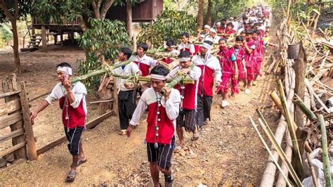 Karennikayah Celebrate Kay Htoe Boe Festival Athaui Pu Kaengmae Hong