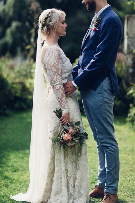 Boho Yorkshire Wedding at Jervaulx Abbey + Video | Junebug Weddings