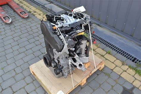 SILNIK AUDI A4 B8 2 0 TDI CAGA CAG 143KM KOMPLETNY 12509796415