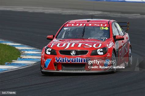 Official V8 Supercar Test Day Photos And Premium High Res Pictures