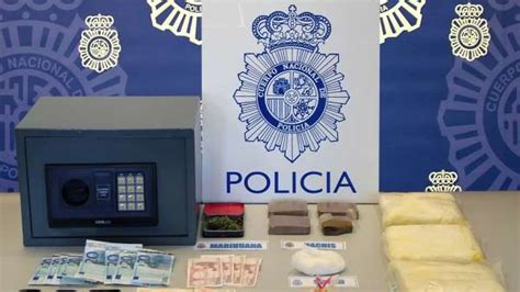 Detenidos Dos Jóvenes En San Sebastián En Posesión De Más De Tres Kilos