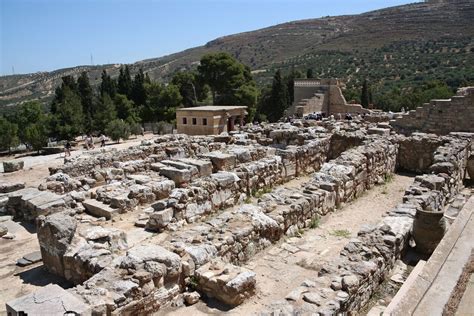 Minotaur’s Labyrinth At Knossos