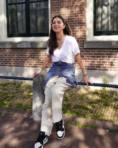 At The Age Of Portrait Of Ola Harika DJ Riri S Beautiful And Timeless Wife Hot Mama Shows