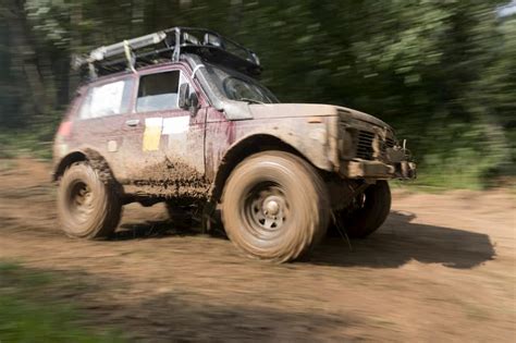 Tipos de neumáticos 4x4 para carretera, mixtos y campo