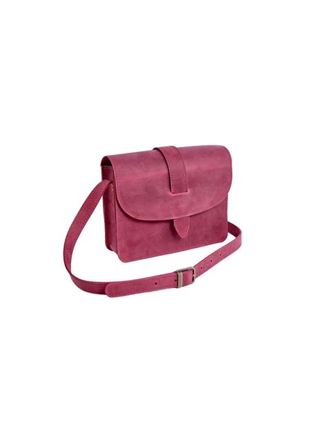 Сумка с тремя отделениями и декоративным клапаном из кожи с винтаж ...