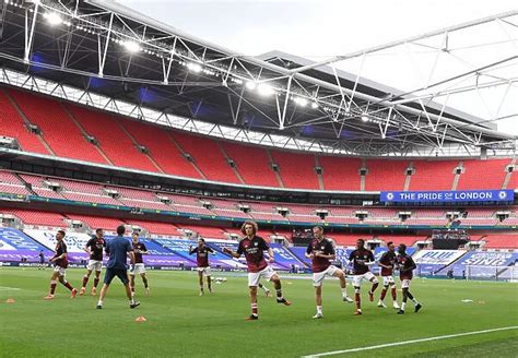 Arsenal Vs Chelsea Fa Cup Final At Empty Wembley Stadium