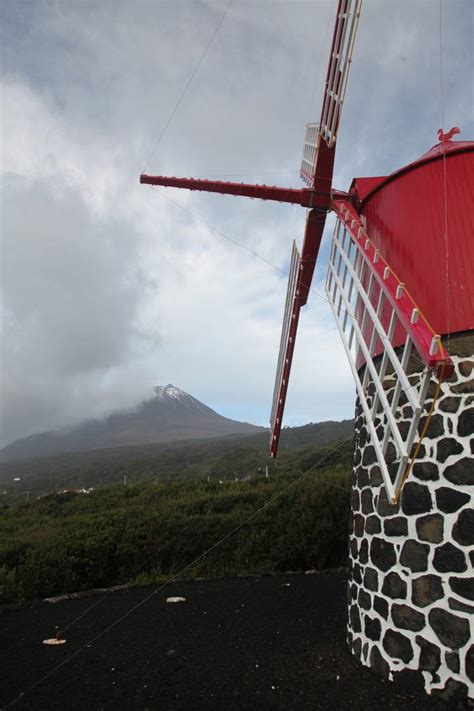 Moinho Da Ponta Rasa Lajes Do Pico All About Portugal