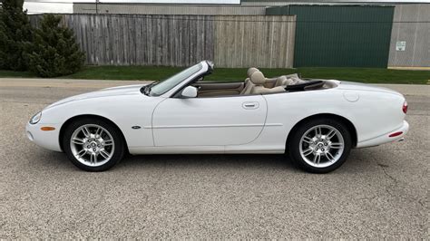 2001 Jaguar Xk8 Convertible For Sale At Auction Mecum Auctions