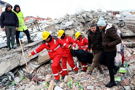 Asciende A Más De 36000 La Cifra De Muertos Por Terremotos En Türkiye Y Siria Diario RoatÁn