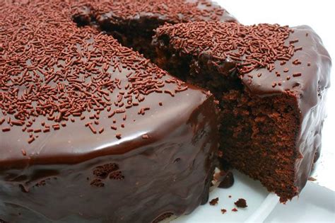 33 receitas de Bolo de Chocolate húmido e fofinho Recipe Moist