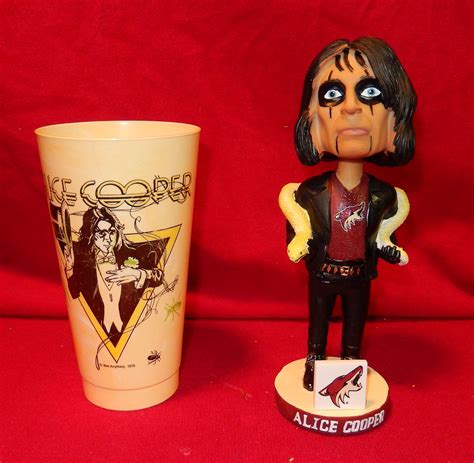 Alice Cooper Promo Cup And Bobble Head Alice Cooper Rock And Roll