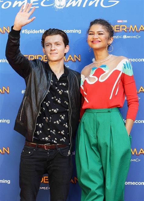 Zendaya And Spider Man Costar Tom Holland Are Dating