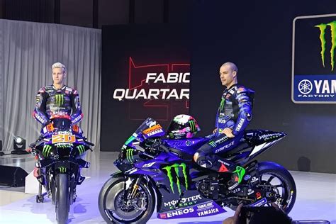 Monster Energy Yamaha Resmikan Tim Motogp Di Jakarta