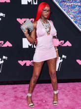 SEXYY RED Nude AZNude