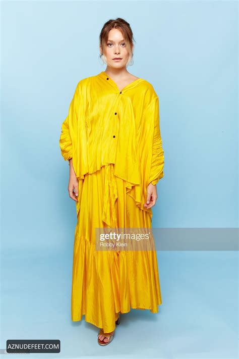 RACHEL KELLER Feet - AZNudeFeet
