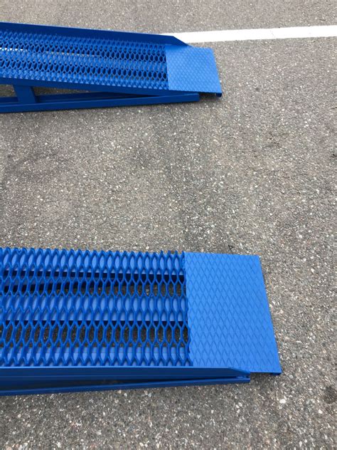 Автомобильная рампа (эстакада)