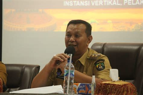 Persiapkan HUT Rohul Ke XXIII Wabup H Indra Gunawan Buka Rapat Panitia