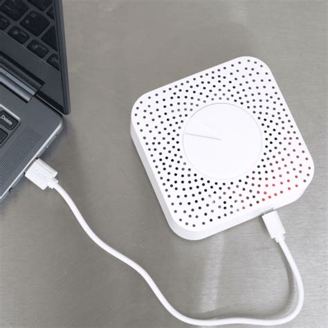 Smart Air Quality Monitor | Echtzeit-Überwachung der Innenraumumgebung ...