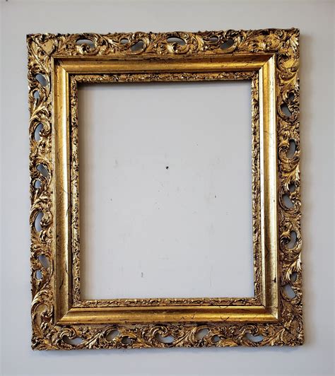 Antique Gold Leaf Picture Frame With A Contemporary Finish For A 20 18