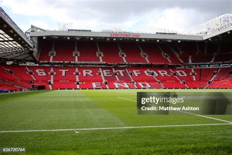 264 Stretford End Stock Photos, High-Res Pictures, and Images - Getty ...