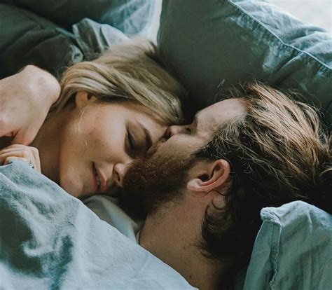 Aller sur un site porno Milf c est être encore dans le complexe d Œdipe estime une psychanalyste