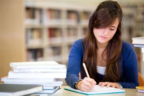 DESCUBRE LA ORACIÓN DE LA MAÑANA DEL ESTUDIANTE