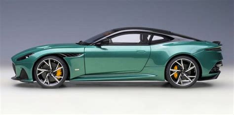 AUTOart Aston Martin DBS Superleggera - AM Racing Green ...