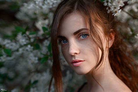 Download Blue Eyes Redhead Freckles Model Woman Face Hd Wallpaper By