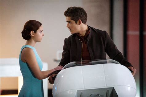 ‘The Giver’: classic book becomes questionable film - The Triangle