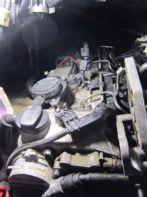 Снятие 2 и 4 форсунки на Мерседесе Спринтере 2,2CDI — Mercedes-Benz ...