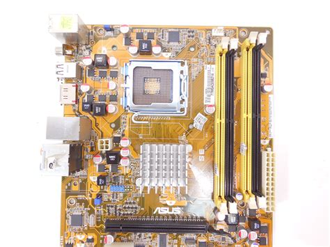 Материнская плата ASUS P5K SE