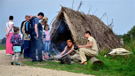 Festyn Archeologiczny W Biskupinie Zdj Cia Wideo Polskie Radio Pik