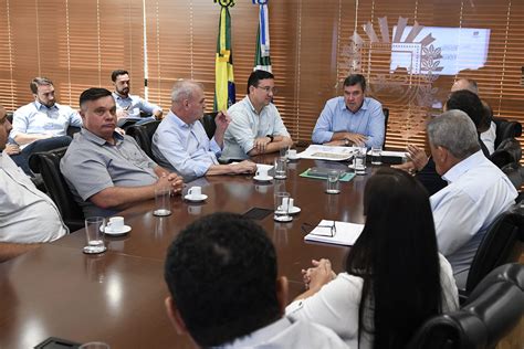 Governador recebe o prefeito José Paulo Paleari de Nova Alvorada do Sul