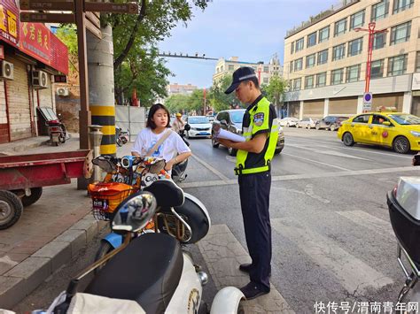 大荔公安交警开展“骑行戴头盔、安全伴我行”专项整治行动 【快资讯】