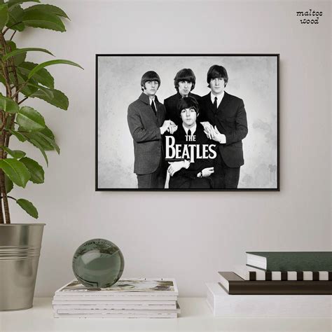 Jual Poster The Beatles Suit Tie Frame Shopee Indonesia