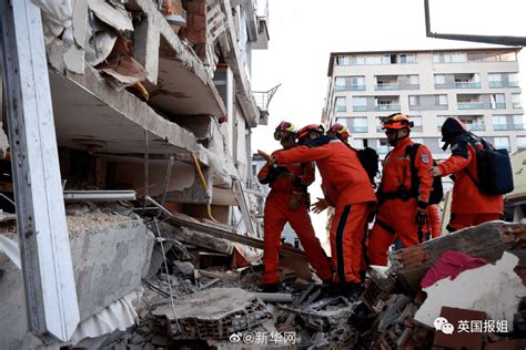 18万人遇难！土耳其大地震现场画面曝光：母亲废墟分娩后离世，婴儿获救时仍连着脐带救援人员小时