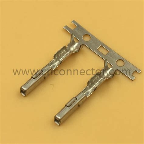 Auto Female Wire Harness Pin Terminal YUEQING JINHAI AUTOPARTS CO LTD