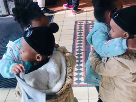 Heart Melting Moment Twins Meet Twins For A Play Date