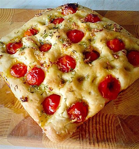 Tomato Thyme Garlic Focaccia Bread Feasting Is Fun Focaccia