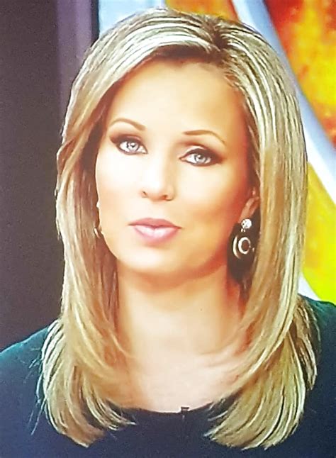 Sexy Hot Mature Sandra Smith Of Fox News 189 Immagini