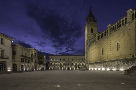 Piazza San Giustino Chieti Italy L L Luce Light