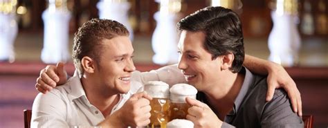 Types De Hauts Que Vous Rencontrez Au Bar Gay Gay Pride